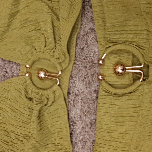 Shein 2 piece outfit - Picture 3 of 5